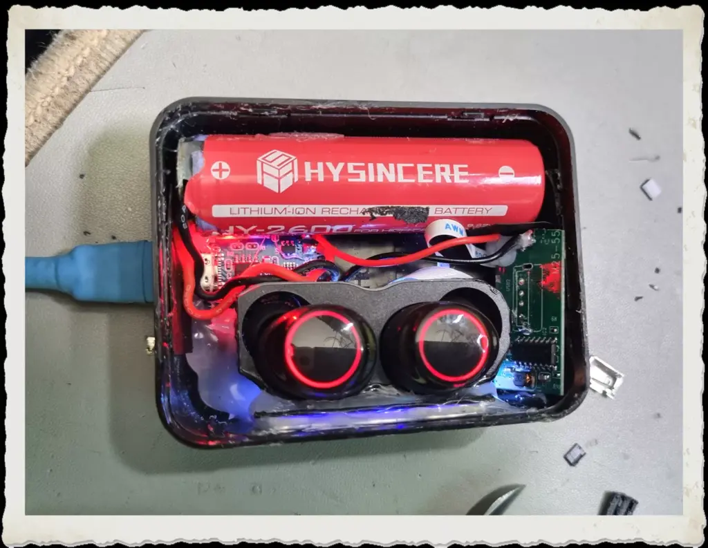 블루투스 이어폰 M90 M25 개조 사용기 11 블루투스 이어폰 M90 M25 개조 사용기_충전테스트