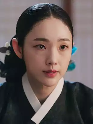 Moon Over River drama cast, plot and characters explained | 이 강에는 달이 흐른다 10 Moon Over River drama cast_plot and characters4_1Park Hong-nan_Park Ah-in