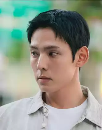 Pro Bono Kdrama Cast: A Kdrama About Lawyers | 프로보노 6 Pro Bono Kdrama cast_Kdrama about lawyers4_3Hwang Jun-woo (played by Kang Hyung-seok)