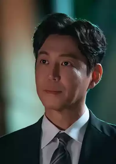 Undercover Miss Hong Cast & Character Relationship Guide | 언더커버 미쓰홍 18 Undercover Miss Hong K-Drama Cast_character relationship6_3Kang Myung-hwi