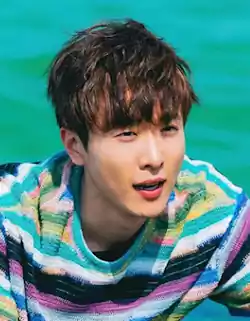 Our Universe Cast & Plot Summary (K-Drama) | 우주를 줄게 출연진 15 Our Universe K-Drama_Our Universe cast2_5_3Oh Seungtaek_played by Yoon Woo