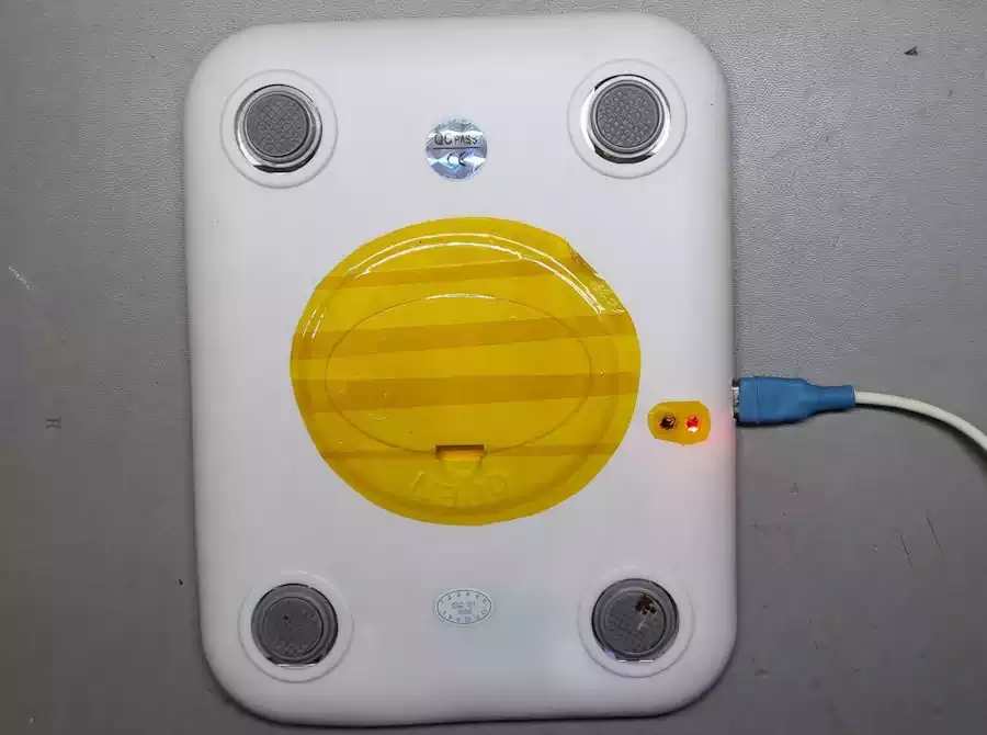 DIY Rechargeable Kitchen Scale with a Reused Lithium Battery (Step-by-Step Guide) 8 rechargeable-scale-charging-test