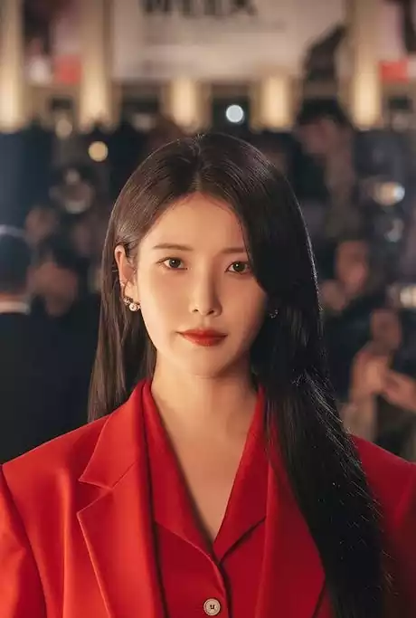Who is Who in the Perfect Crown Cast: An In-depth Look at '21세기 대군부인' 2 Perfect Crown Cast1_1Seong Hee-joo_Played by IU