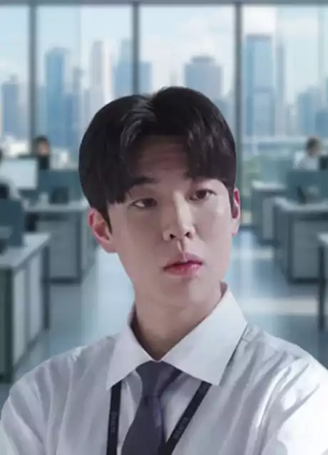 Who is Who in the Perfect Crown Cast: An In-depth Look at '21세기 대군부인' 14 Perfect Crown Cast3_4Lim Ju-ho_Played by Jung Yi-an