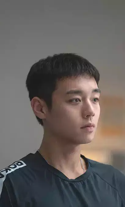 The Ultimate Guide to The Legend of Kitchen Soldier Cast: Plot & Review | 취사병 전설이 되다 2 The Legend of Kitchen Soldier Cast_Kang Seong-jae_Played by Park Ji-hoon