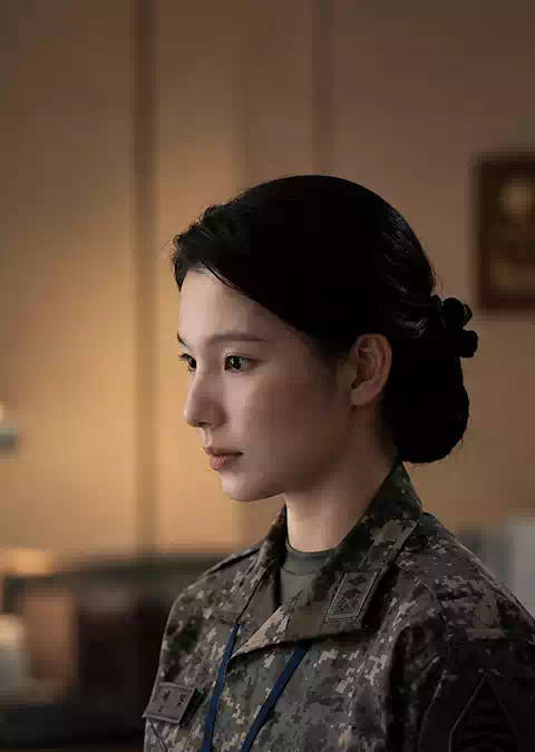 The Ultimate Guide to The Legend of Kitchen Soldier Cast: Plot & Review | 취사병 전설이 되다 5 The Legend of Kitchen Soldier Cast_Jo Ye-rin_Played by Han Dong-hee
