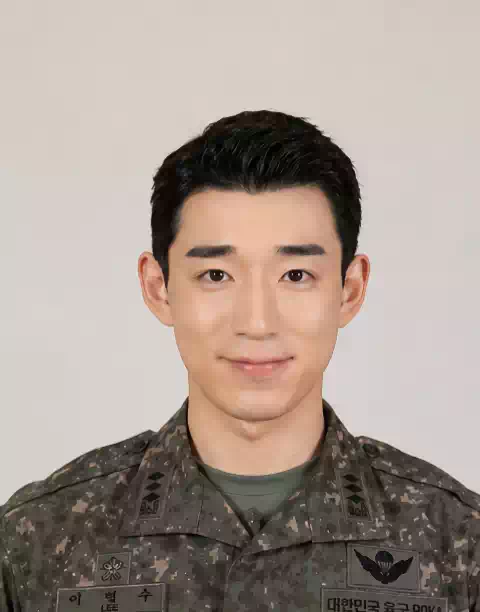 The Ultimate Guide to The Legend of Kitchen Soldier Cast: Plot & Review | 취사병 전설이 되다 13 The Legend of Kitchen Soldier Cast_Lee Min-gu_Played by Han Min