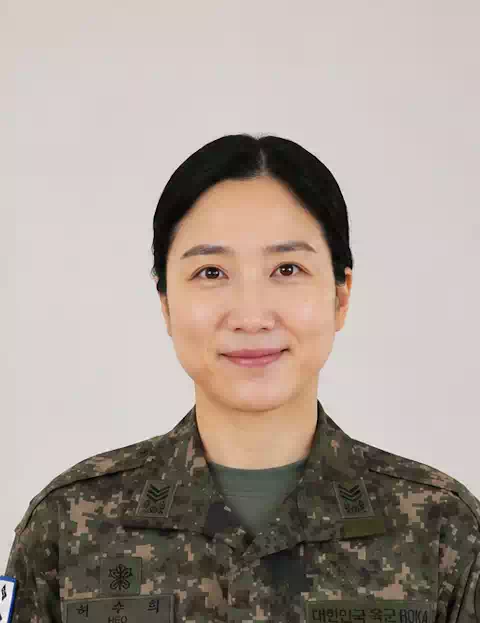 The Ultimate Guide to The Legend of Kitchen Soldier Cast: Plot & Review | 취사병 전설이 되다 15 The Legend of Kitchen Soldier Cast_Heo Ran-hee_Played by Park So-ri