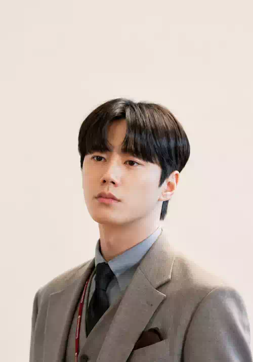 Meet the Reborn Rookie Cast: Inside the New 'Reborn Rich' Universe - 신입사원 강회장 2 Reborn Rookie cast Hwang Jun-hyun