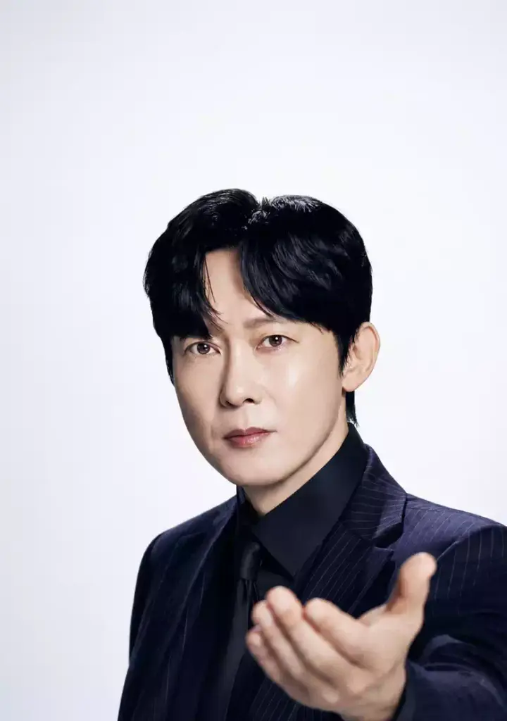 The Apartment Job K-Drama (2026): Full Cast, Plot, and Why It’s a Must-Watch on Netflix | 아파트 4 The Apartment Job K-Drama Cold tycoon Lee Choong won
