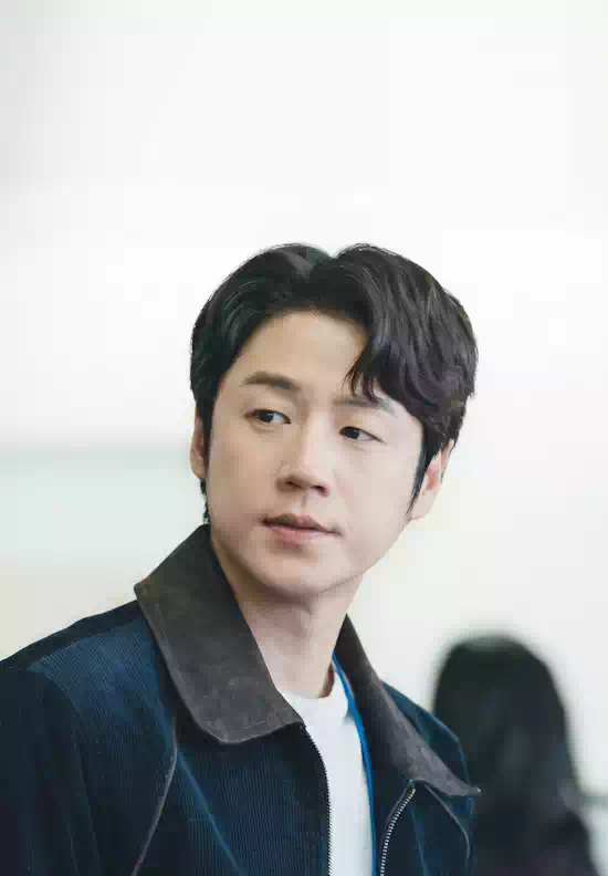 A Bona Fide Killer KDrama Cast, Plot, and Release Date: Everything You Need to Know | 유부녀 킬러 3 A Bona Fide Killer KDrama Cast Taeseong